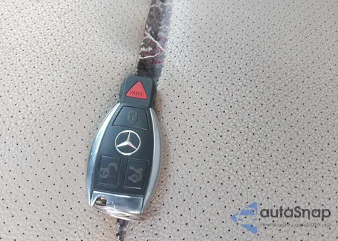 2011 Mercedes-Benz C 300 Luxury 4Matic/Sport 4Matic from USA, damaged, VIN WDDGF8BB9BR148470